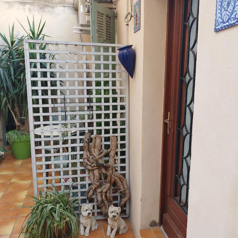 Duplex Denim Apartment Nîmes Exterior photo